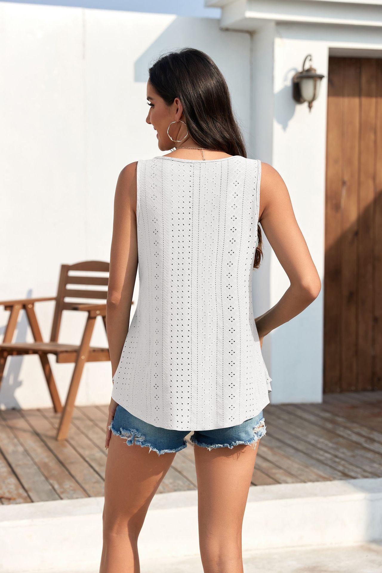 🔥Buy 2 Free Shipping🎁Womens Tank Tops Sleeveless EyeletEmbroidery Scoop Neck Loose Fit Casual SummerFlowy