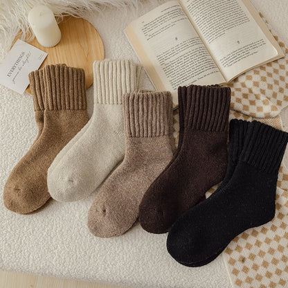 🔥Hot Sale 49%🔥5 Pairs Women's Solid Mid-calf Socks